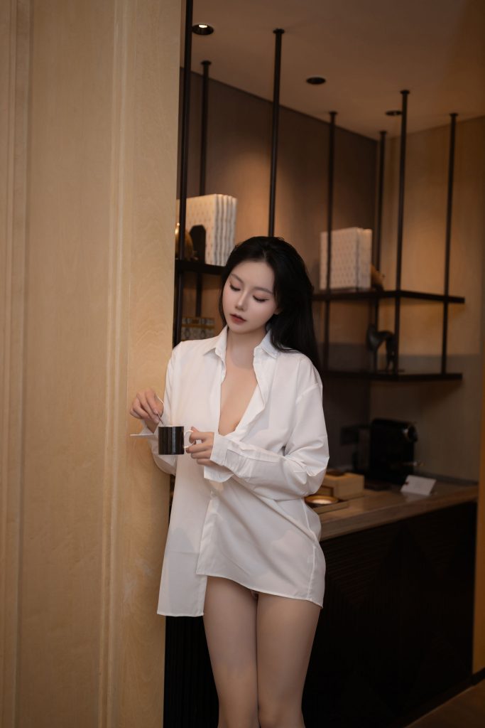 006-01b735f48cadea21